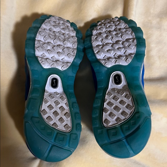 Nike Air Max Blue Athletic Sneakers - Picture 4 of 5